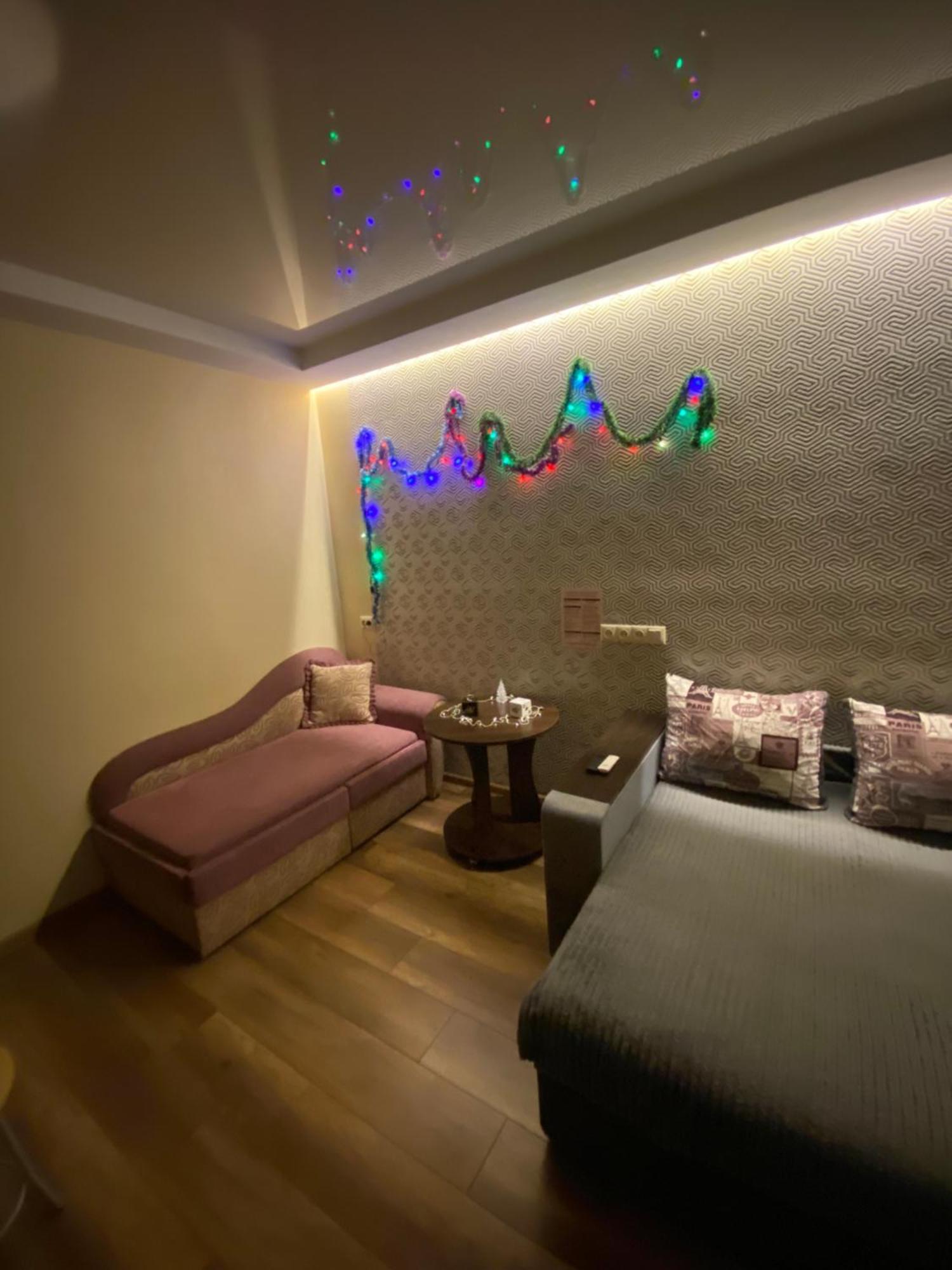 Apartment 30 M2 On Sergei Esenin 11 Κχαρκίβ Εξωτερικό φωτογραφία