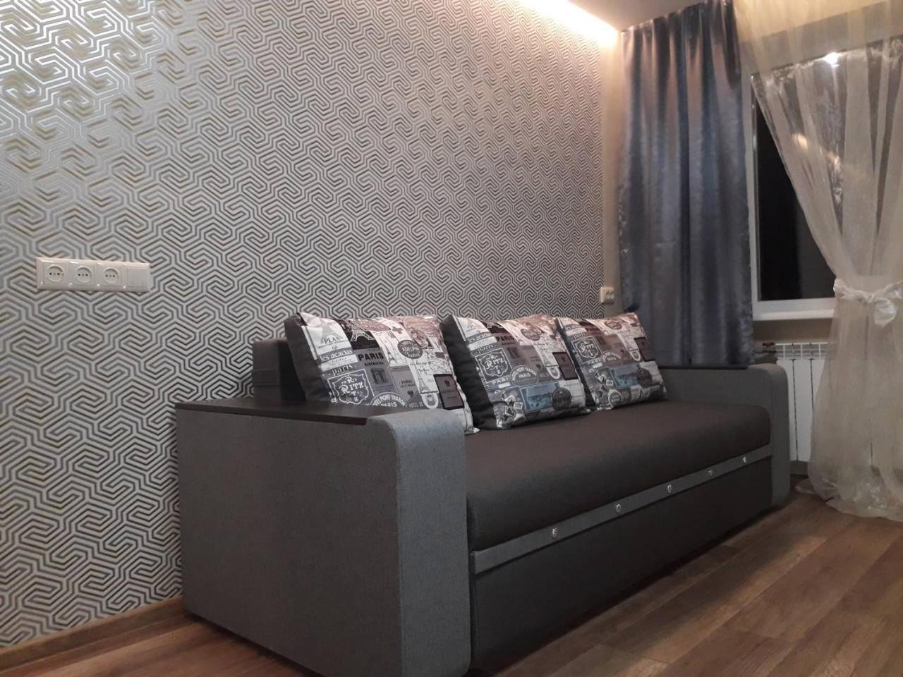 Apartment 30 M2 On Sergei Esenin 11 Κχαρκίβ Εξωτερικό φωτογραφία