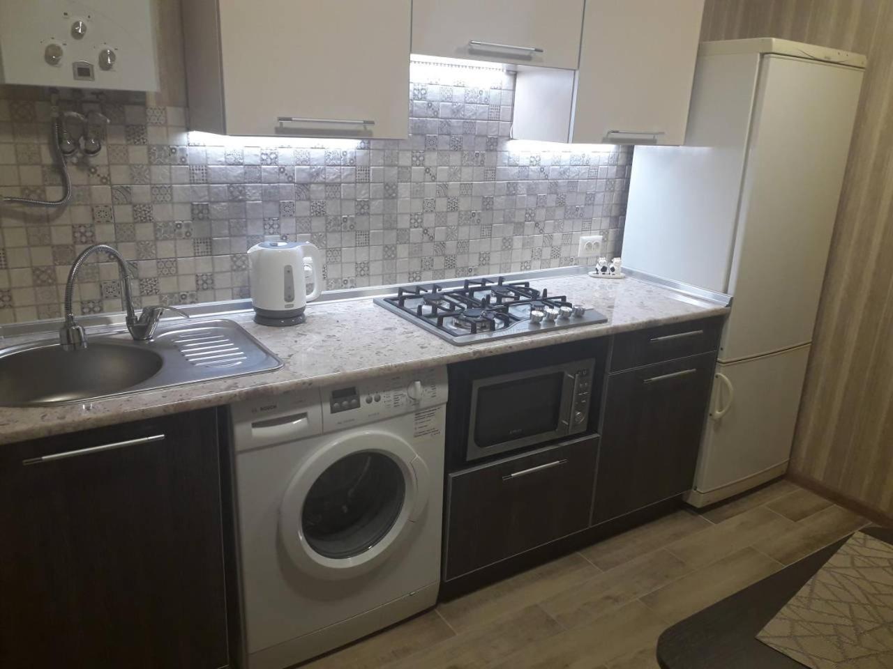 Apartment 30 M2 On Sergei Esenin 11 Κχαρκίβ Εξωτερικό φωτογραφία