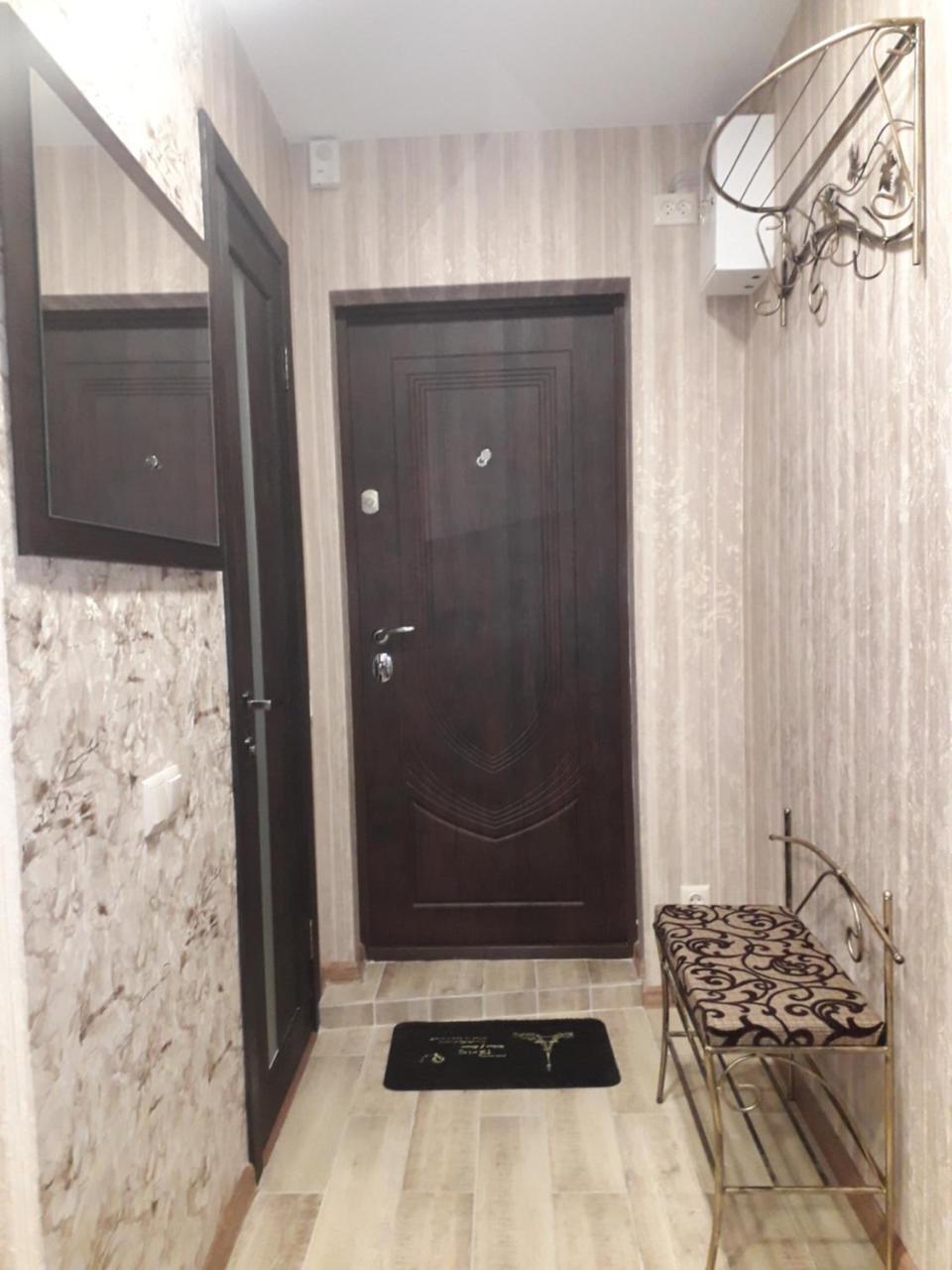 Apartment 30 M2 On Sergei Esenin 11 Κχαρκίβ Εξωτερικό φωτογραφία