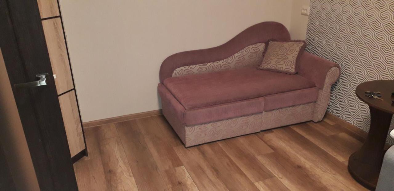 Apartment 30 M2 On Sergei Esenin 11 Κχαρκίβ Εξωτερικό φωτογραφία